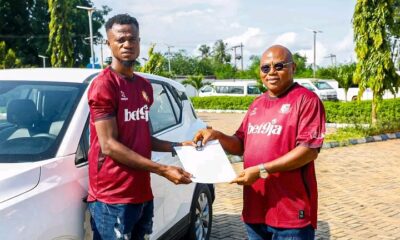 Remo Stars Honour Victor Mbaoma with Brand-New Car for Outstanding Contribution