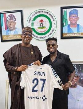 Moses Simon Partners NSC to Boost Grassroots Football Development in Nigeria