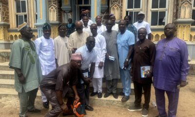 Dignitaries Pay Glowing Tributes as Ex-Super Eagles Coach Adegboye Onigbinde Is Laid to Rest