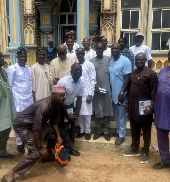 Dignitaries Pay Glowing Tributes as Ex-Super Eagles Coach Adegboye Onigbinde Is Laid to Rest