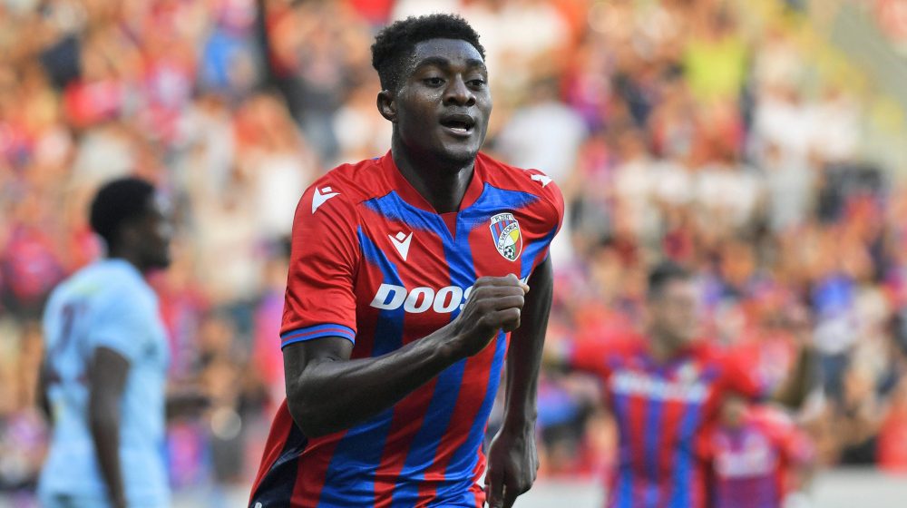 Trabzonspor Target Rafiu Durosinmi Amid Transfer Uncertainty