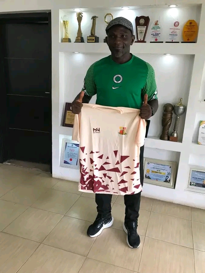 Oyo Appoints Fatai Akande as Crown FC Technical Director to Drive NPFL Promotion Push