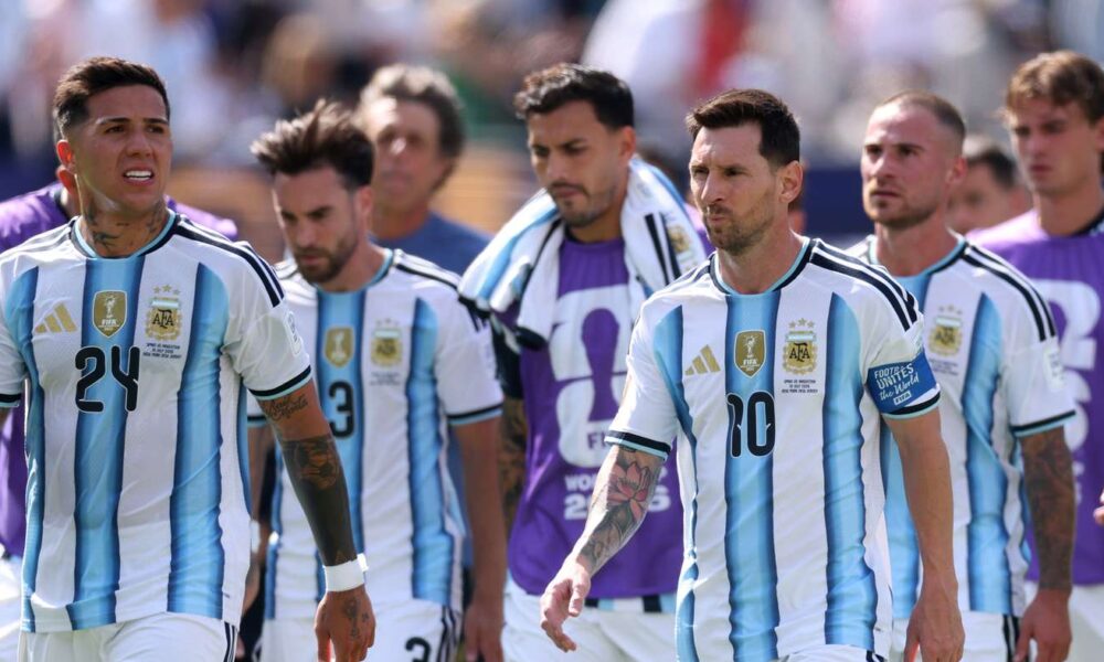 Argentina FA executives probed by FBI as World Cup champions’ team plane seized in New York