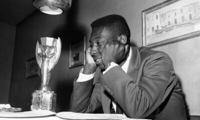 Pele 1958 World Cup final shirt sells for .9m at New York auction