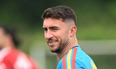 Javier Clemente warns Barcelona against Aymeric Laporte transfer