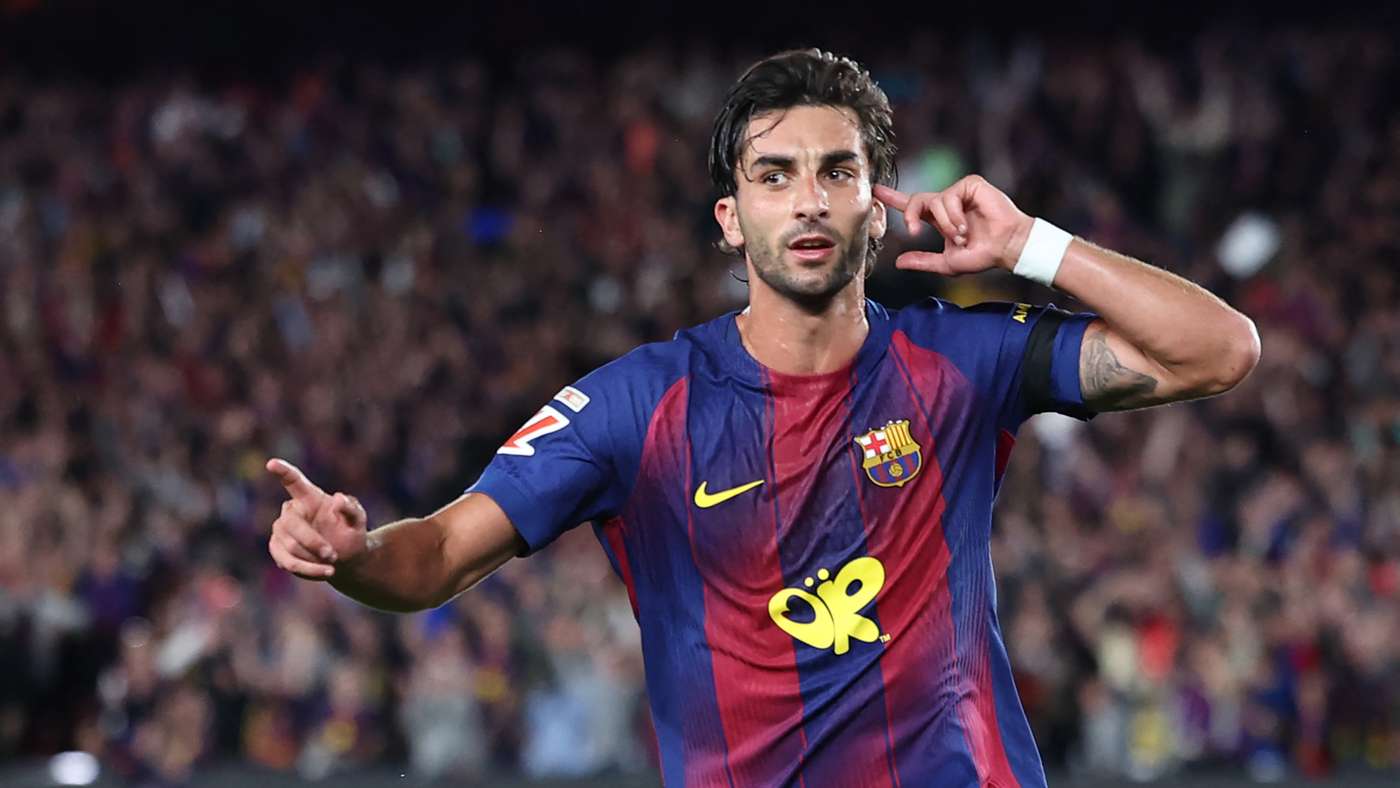 Ferran Torres joins Paris Saint-Germain from Barcelona on deal until 2031