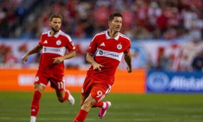 Robert Lewandowski scores first MLS brace as Chicago Fire fight back against Charlotte