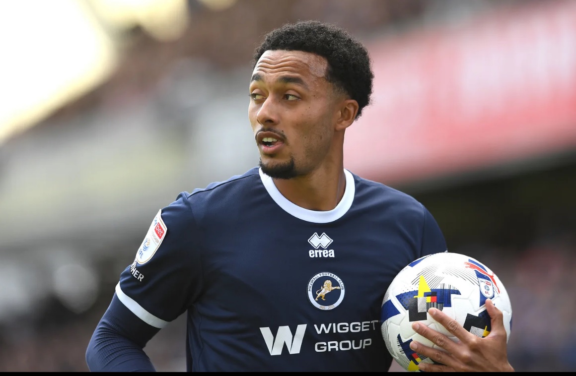 Hull City lead race to sign Millwall winger Femi Azeez