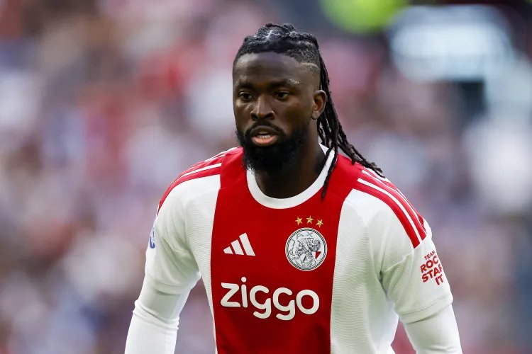 Tolu Arokodare earns Michel Sanchez praise after Ajax win at Sion