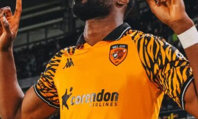 Hull City stun Manchester United as Semi Ajayi strikes on Premier League return