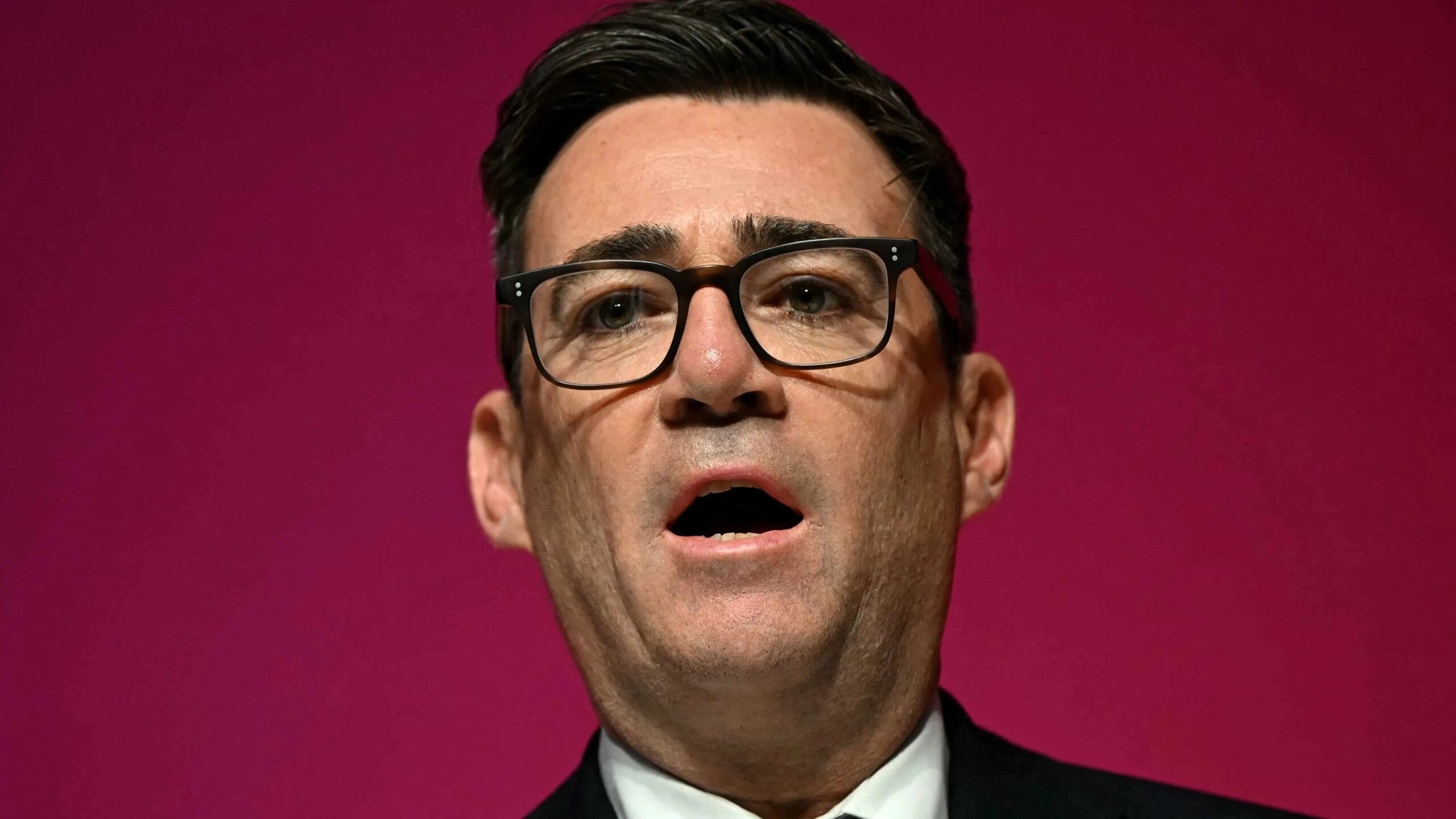 Downing Street clarifies government position on Manchester City case after Burnham comments