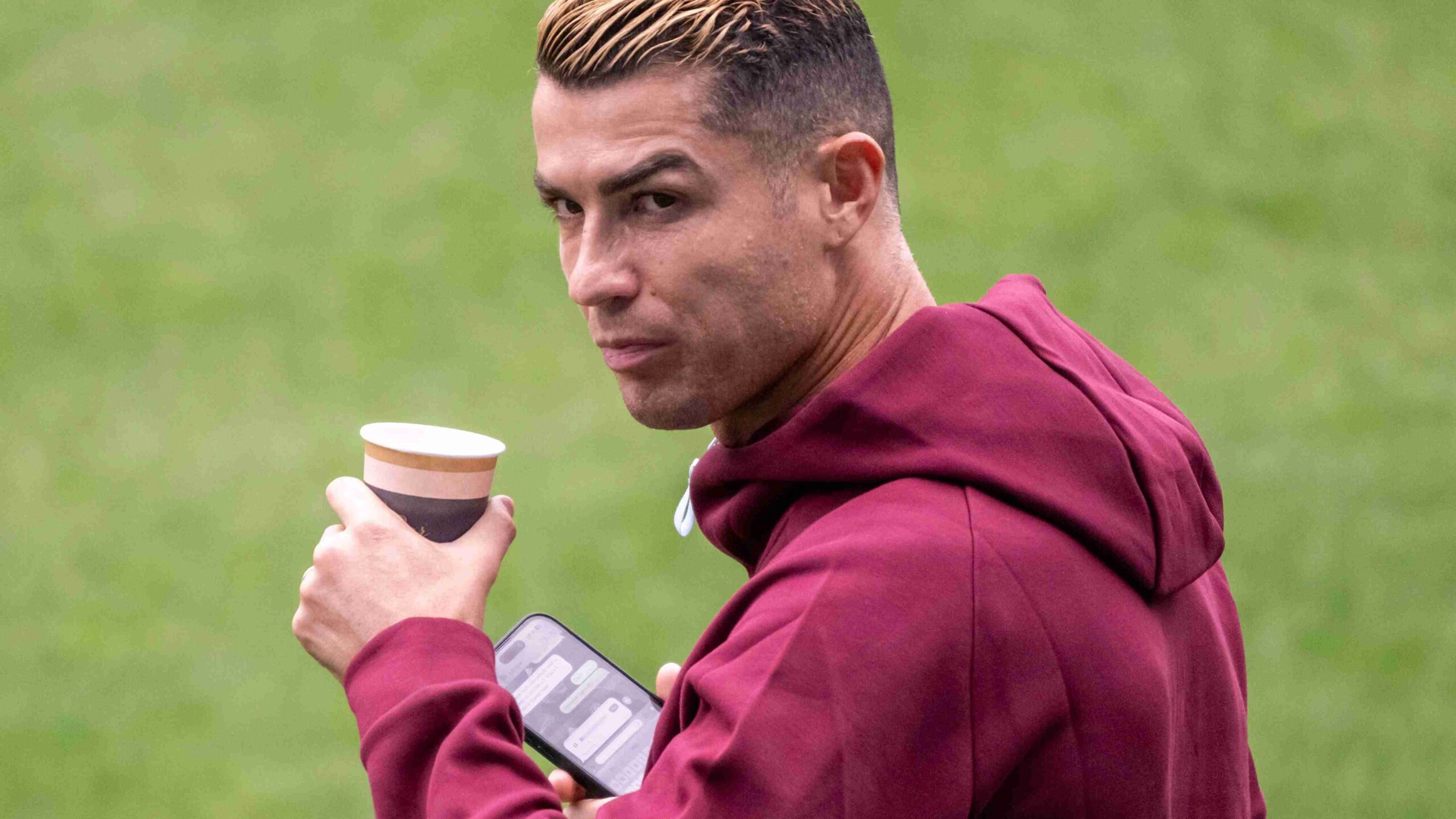 Rasmus Højlund celebrates like Cristiano Ronaldo as Denmark hold Portugal to 2-2 draw Rasmus Højlund celebrates like Cristiano Ronaldo as Denmark hold Portugal to 2-2 draw