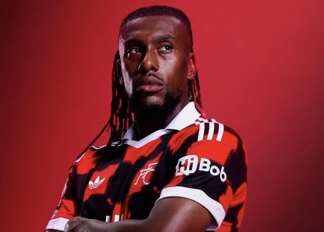 Alex Iwobi matches Mohamed Salah’s Premier League appearance record